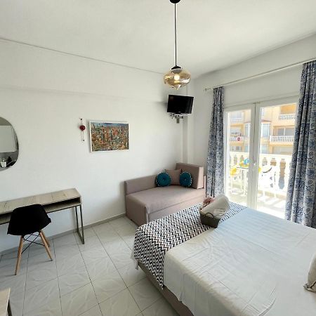 Vana Studios & Apartments Limenaria  Exteriör bild